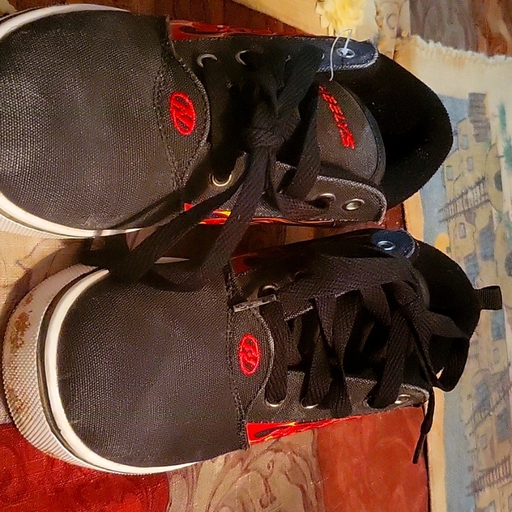 Heely shoes